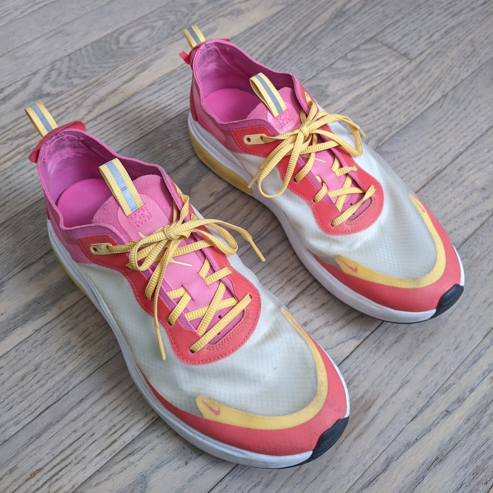 Nike Women's Multicolor Running Shoes